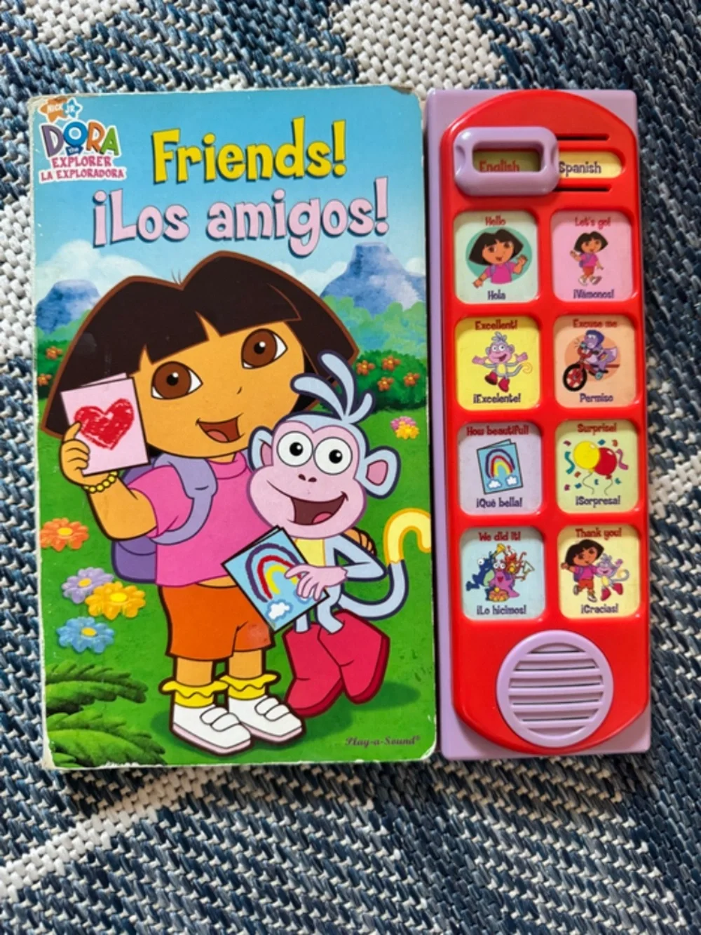 DORA THE EXPLORER | Vintage Book Bundle with Bilingual Sound Book!